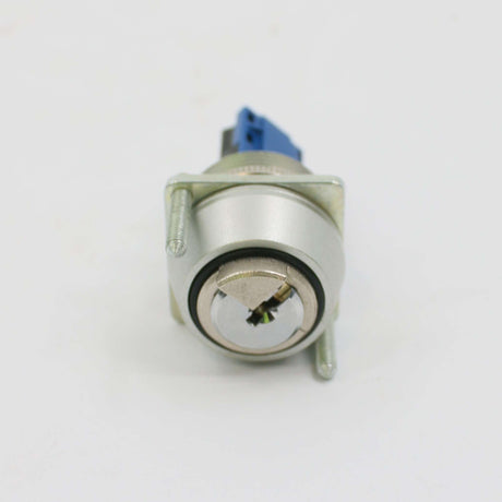 JCB ­-­ 983/10781 ­-­ SWITCH -KEY 22mm WITH GROOVE AND TWIST PROTECTION
