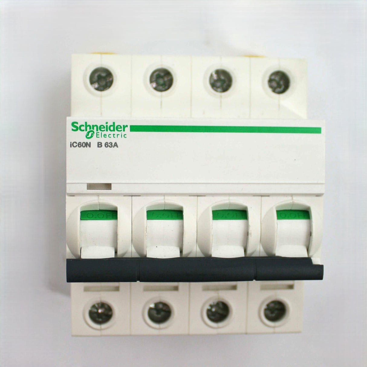 JCB ­-­ 334/C0339 ­-­ CIRCUIT BREAKER Acti9 iC60N - 4P - 63A - B CURVE