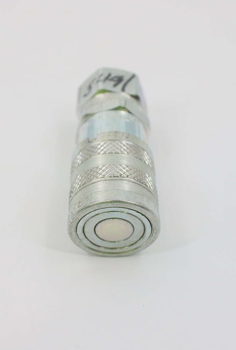 JCB ­-­ 549/92037 ­-­ COUPLING FLAT FACE STAINLESS 3/8in THREAD FEMALE