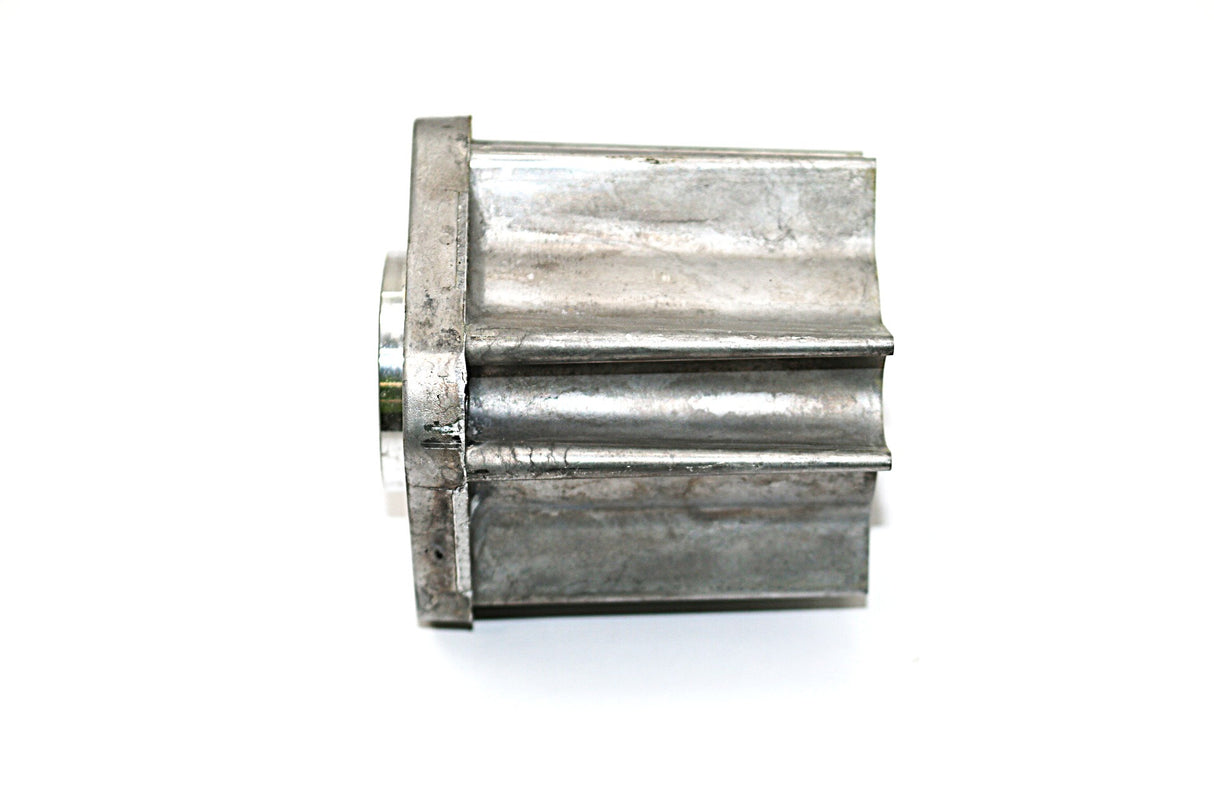 JCB ­-­ 02/201347 ­-­ FAN SPACER 3"