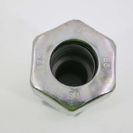 JCB ­-­ 335/A3816 ­-­ FITTING