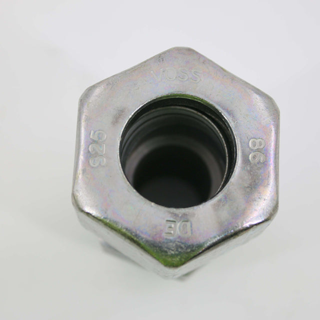 JCB ­-­ 335/A3816 ­-­ FITTING