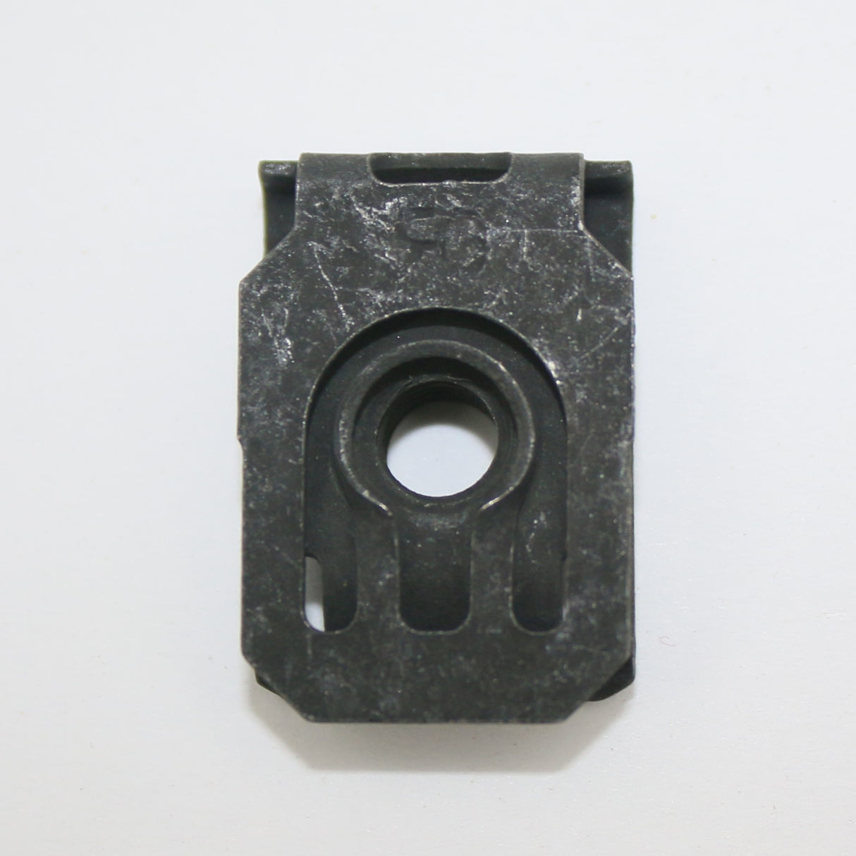 JCB ­-­ 332/H1285 ­-­ (W) (P) HOSE RETAINING PLATE (P762)