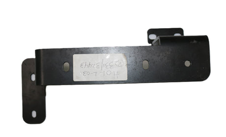 JCB ­-­ 331/32443 ­-­ EXHAUST BRKT