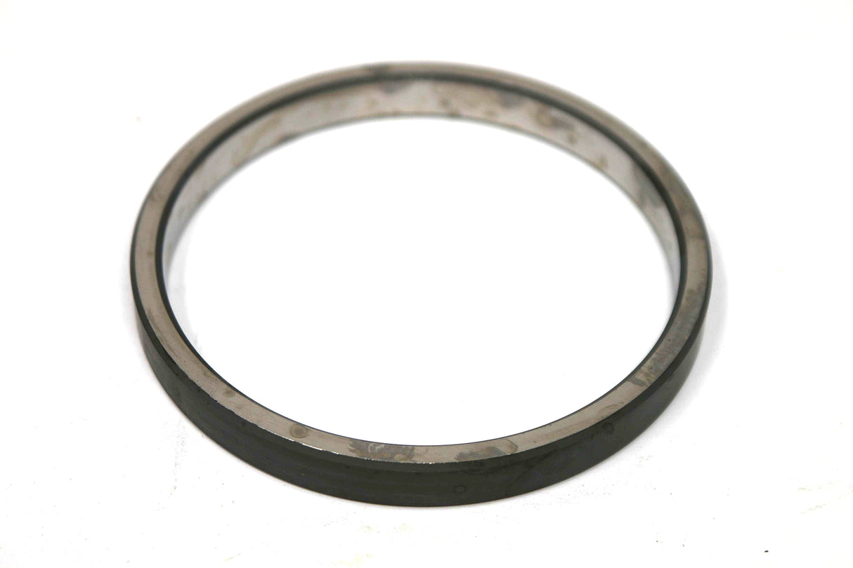 VOLVO ­-­ 17323380 ­-­ SPACER SLEEVE