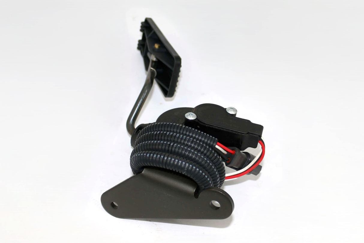 FREIGHTLINER ­-­ A01-25171-003 ­-­ ACCELERATOR PEDAL