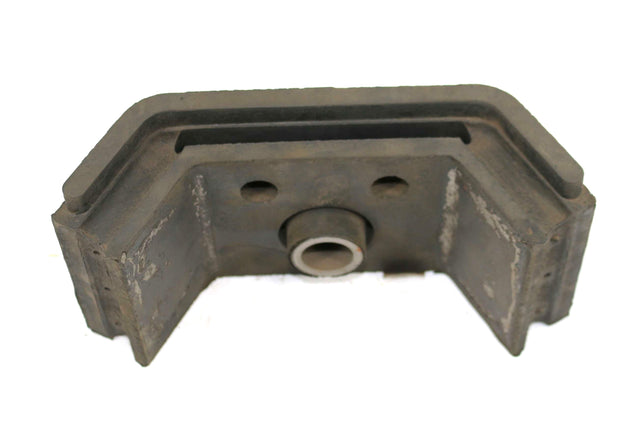 PACCAR ­-­ D13-1001-1 ­-­ REAR ENGINE MOUNT
