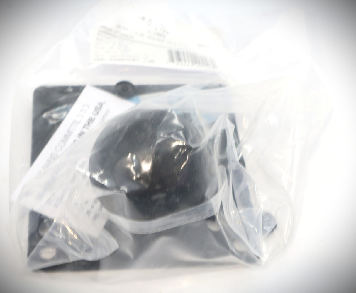 RAM ­-­ RAM-D-246U ­-­ RAM 4.75 SQ VESA BASE 100 & 75 MIL