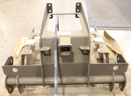 BOBCAT ­-­ 7105480 ­-­ FRAME