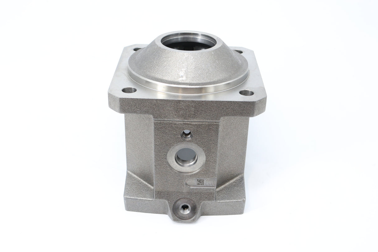 BOBCAT ­-­ 7434299 ­-­ HOUSING MOTOR