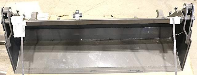 BOBCAT ­-­ 7402269 ­-­ BUCKET 60 COMBO