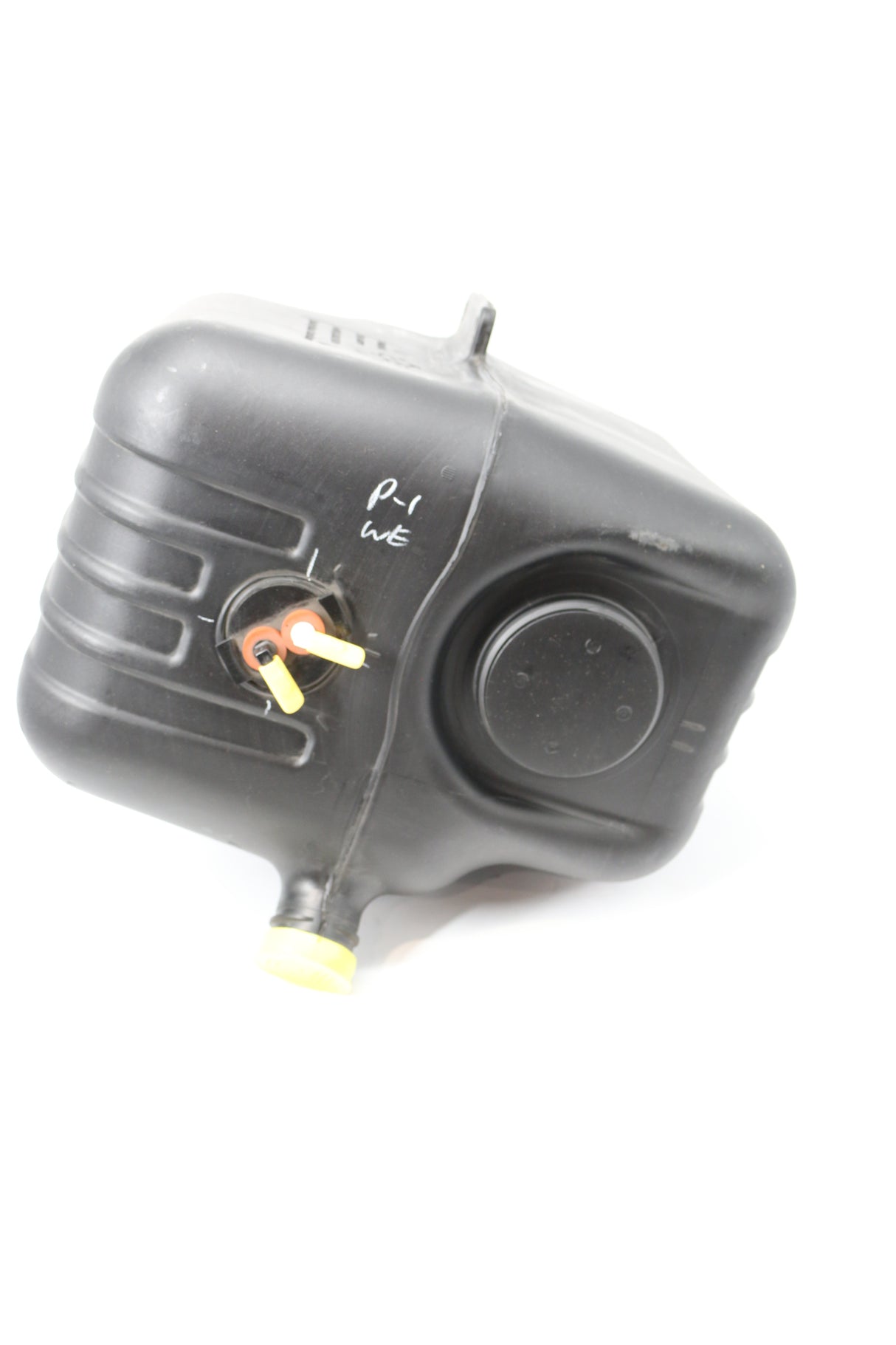 BOBCAT ­-­ 7018884 ­-­ TANK FUEL
