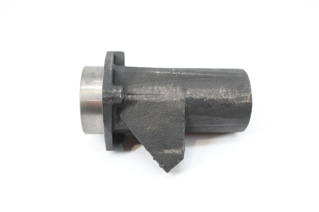 BOBCAT ­-­ 7381166 ­-­ BEARING HOUSING