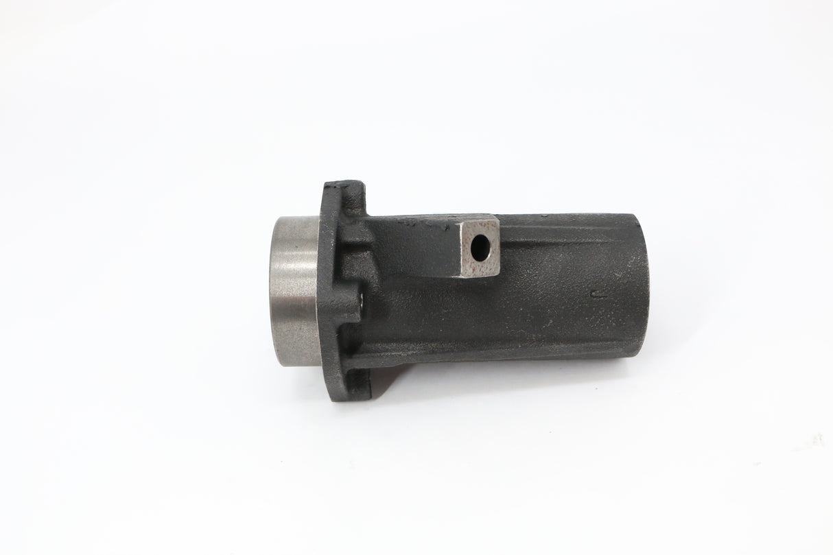 BOBCAT ­-­ 7381166 ­-­ BEARING HOUSING