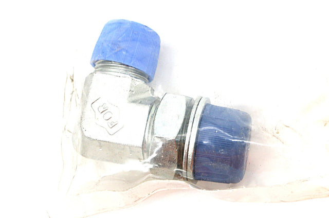 BOBCAT ­-­ 7405844 ­-­ FITTING HYDRAULIC ELBOW