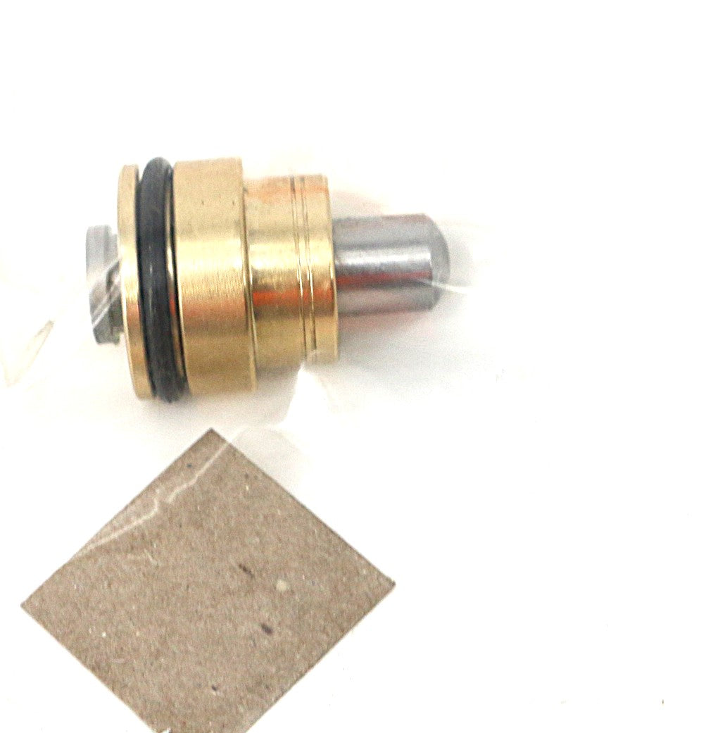 BOBCAT ­-­ 7384018 ­-­ KIT PLUG