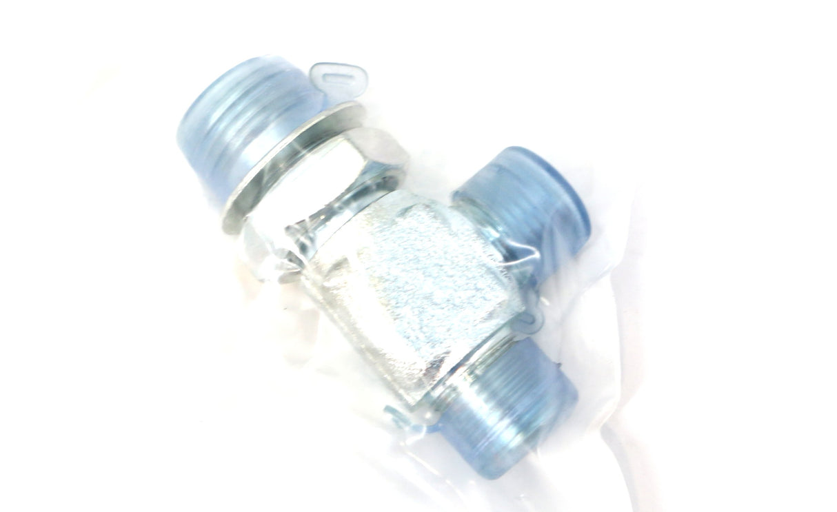 BOBCAT ­-­ 7410844 ­-­ FITTING TEE