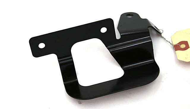 BOBCAT ­-­ 7386141 ­-­ BRACKET ROUTING