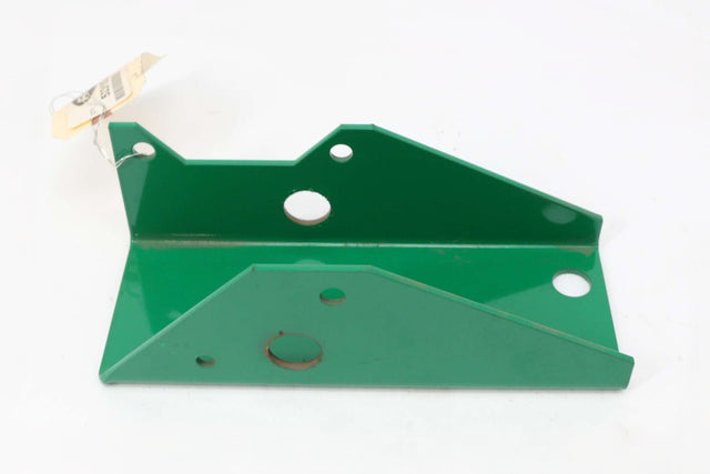 BOBCAT ­-­ 523153.2 ­-­ BRACKET ASSEMBLY