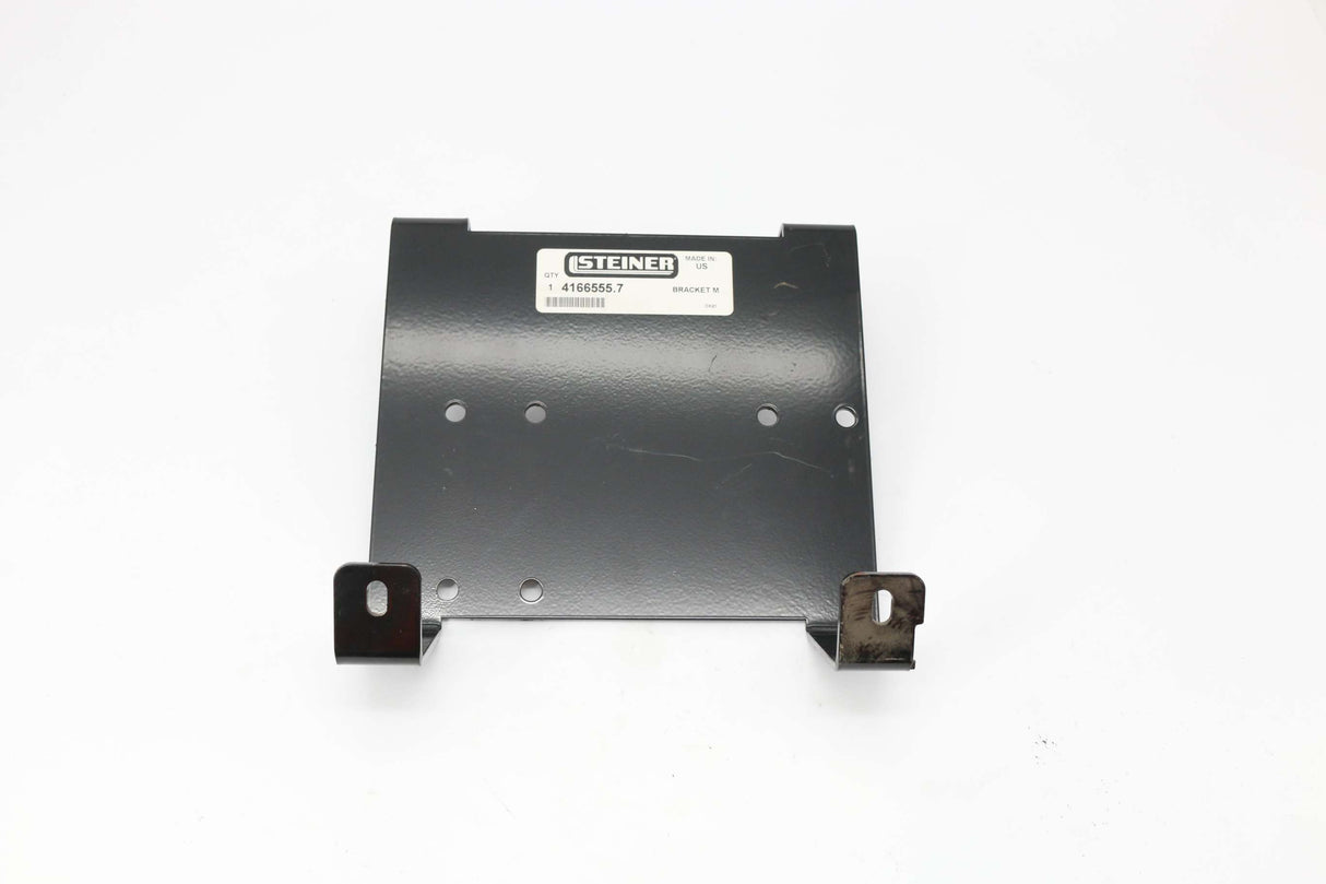 BOBCAT ­-­ 4166555.7 ­-­ BRACKET MOUNTING