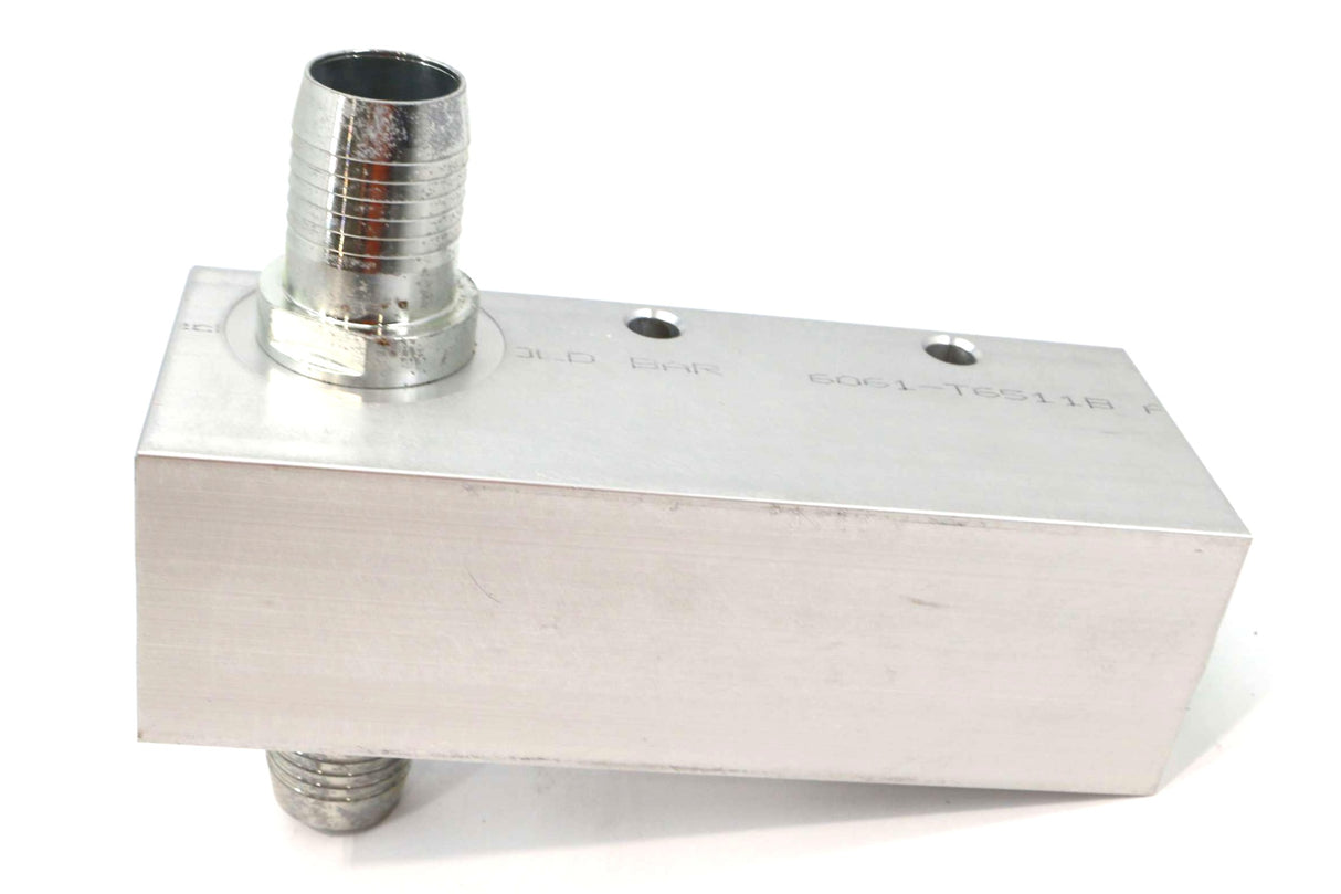 TIGERCAT ­-­ 67575B02 ­-­ HOUSING - STRAINER - CASE BALANCE - 855