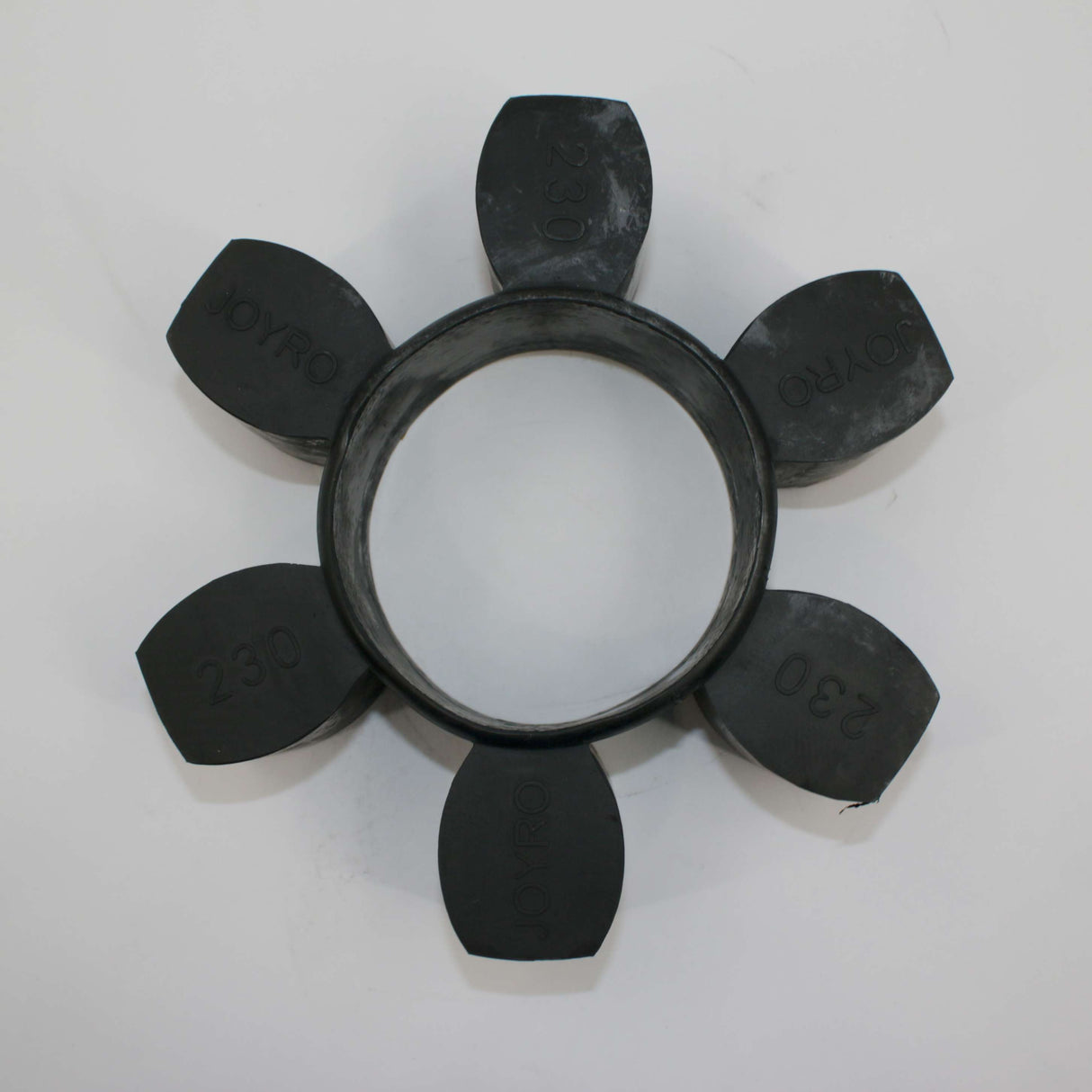 BOBCAT PORTABLE POWER ­-­ 46839828 ­-­ ELEMENT COUPLING RUBBER