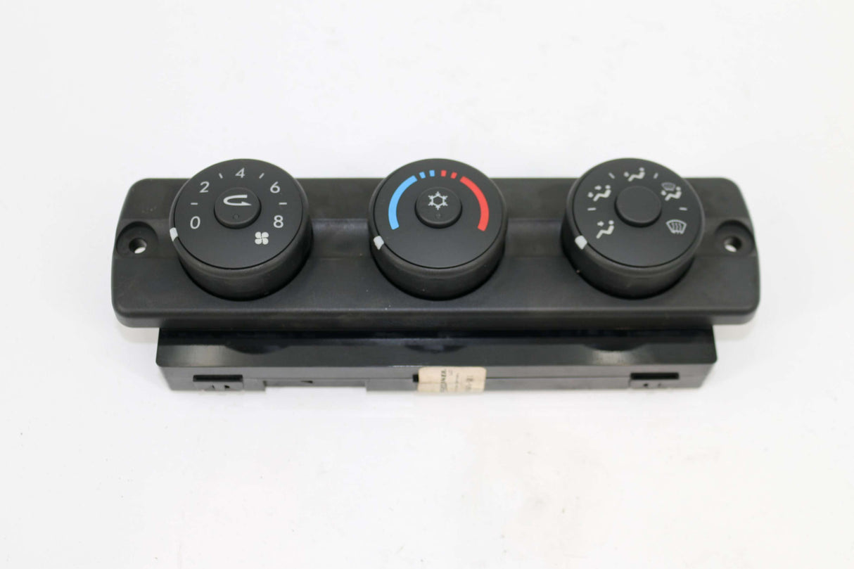 FREIGHTLINER ­-­ A22-60645-101 ­-­ CONTROL PANEL