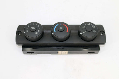 FREIGHTLINER ­-­ A22-60645-101 ­-­ CONTROL PANEL