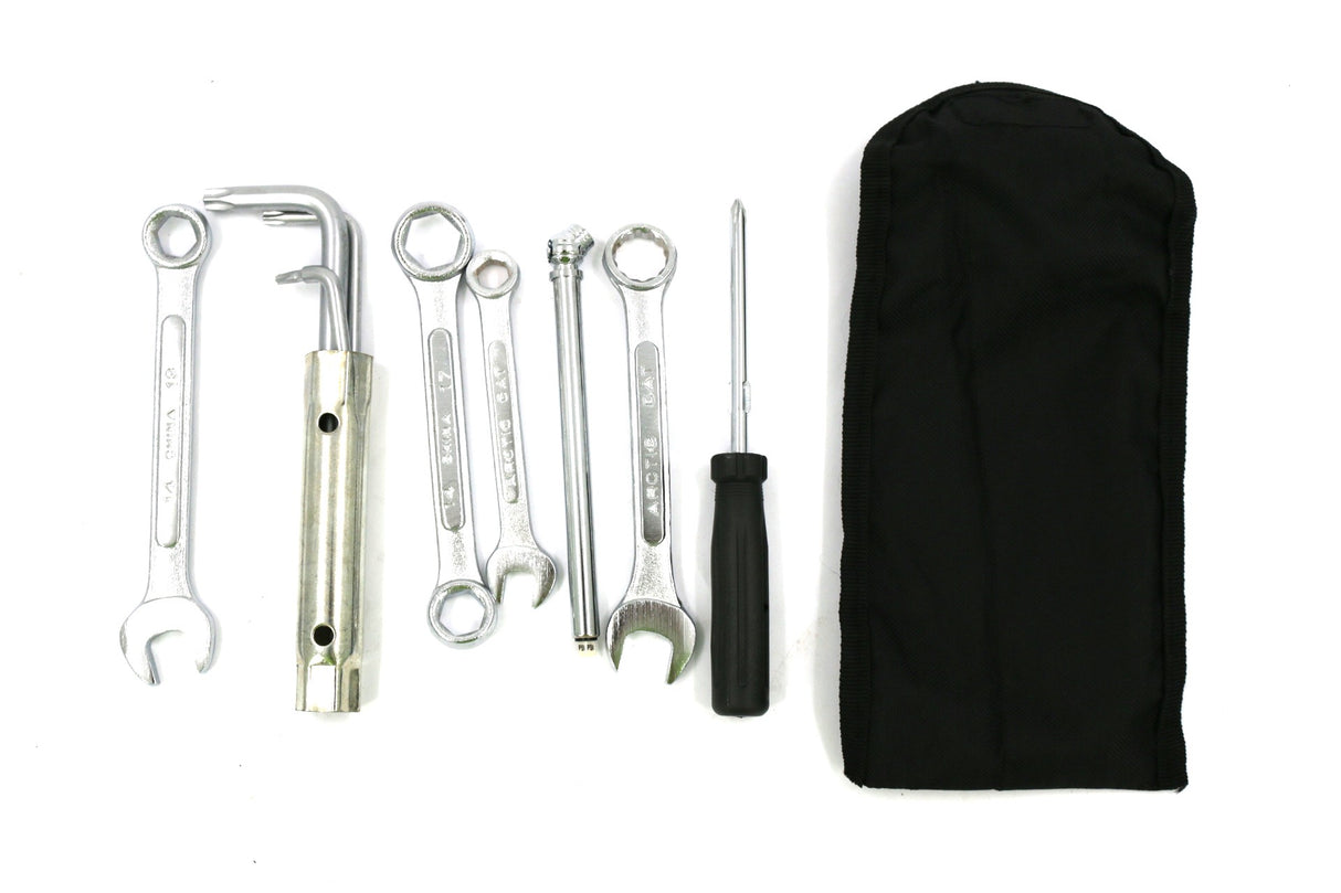 JLG ­-­ 1001240749 ­-­ TOOL KIT