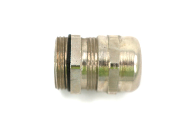 JLG ­-­ E000016 ­-­ STRAIN RELIEF