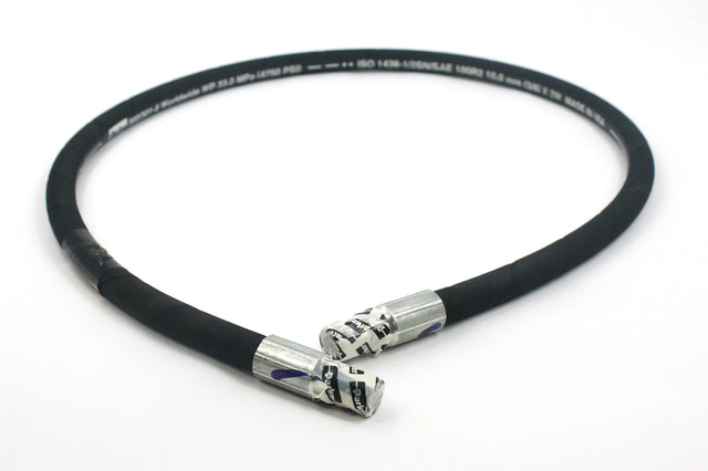 JLG ­-­ 84718208 ­-­ HOSE ASM - 100R2-06