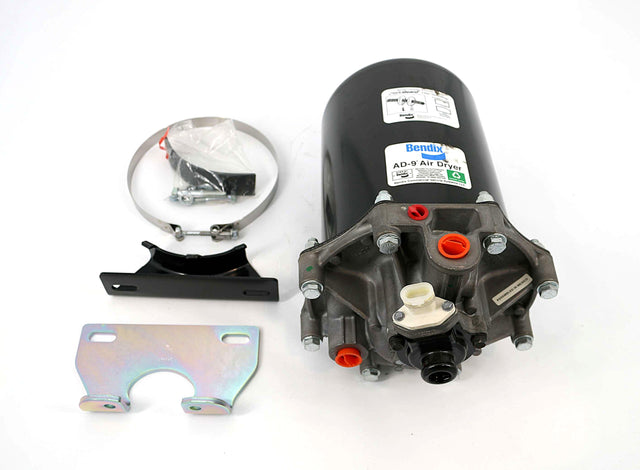 BENDIX ­-­ K046157 ­-­ AD-9 AIR DRYER