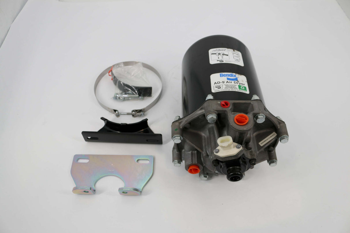 BENDIX ­-­ K046157 ­-­ AD-9 AIR DRYER