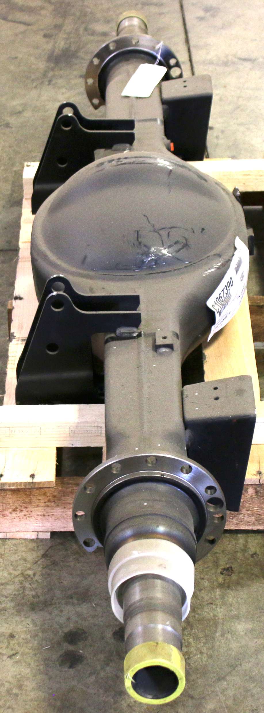 DANA SPICER ­-­ 10098115 ­-­ AXLE HOUSING S130