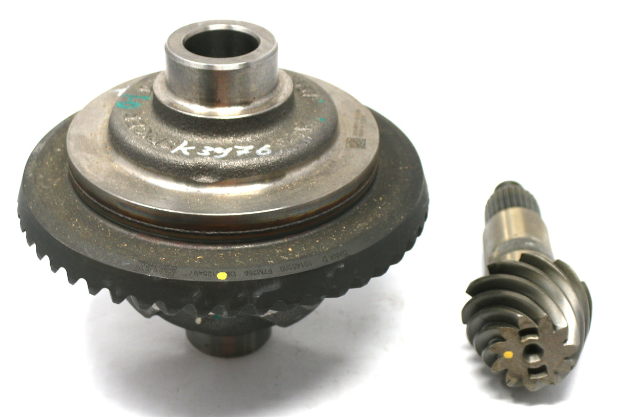 DANA SPICER ­-­ MB3Z-4201-B ­-­ PINION KIT