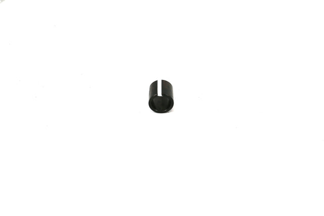 BOBCAT ­-­ 6713700 ­-­ BUSHING SPLIT