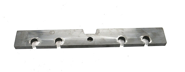 BOBCAT ­-­ 7184739U ­-­ SPACER LOWER RETAIN UNPAINTED 7184739