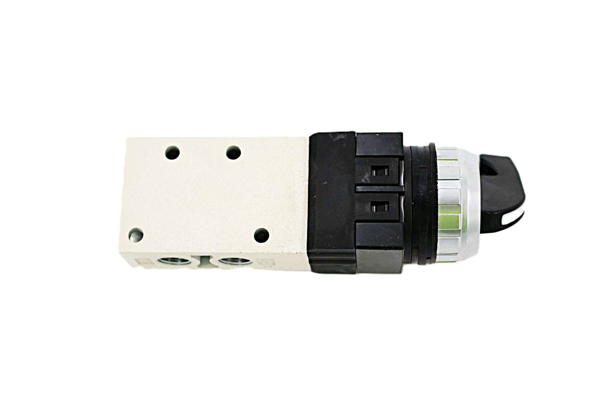 PREVOST ­-­ 19512878 ­-­ VALVE - MECHANICAL WITH BLACK SWITCH