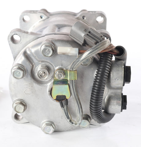 FORD ­-­ F4HZ-19703-F ­-­ A/C COMPRESSOR