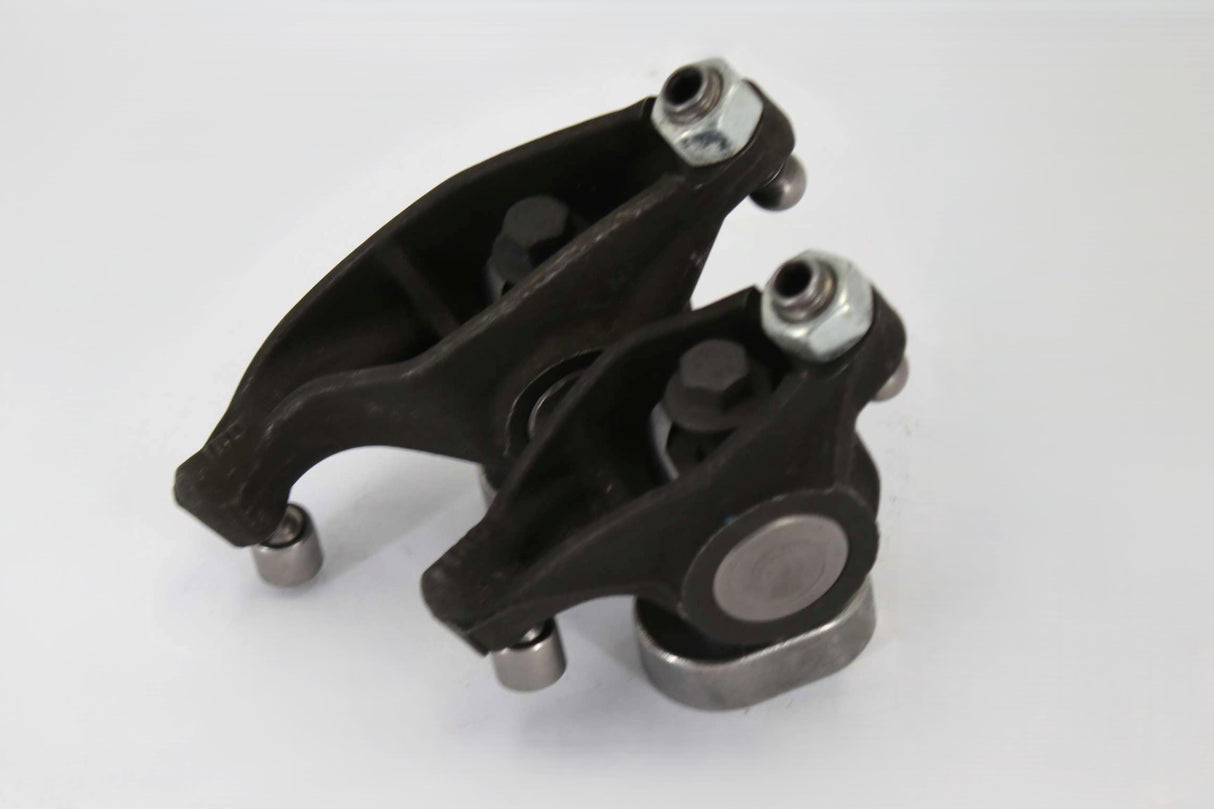 HYUNDAI ­-­ 4995602 ­-­ LEVER ASSY - ROCKER