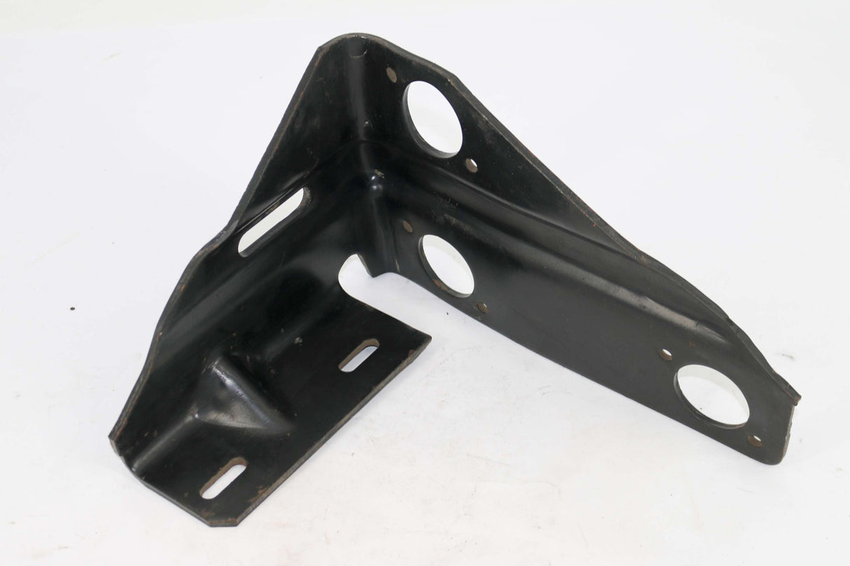 FORD ­-­ F6HT-5A204-ACA ­-­ MUFFLER BRACKET
