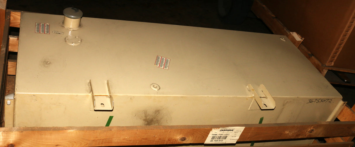 BOBCAT PORTABLE POWER ­-­ 36755072 ­-­ TANK - FUEL LEFT