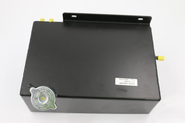 BOBCAT PORTABLE POWER ­-­ 46742007 ­-­ TANK - HEADER - 9 LITERS