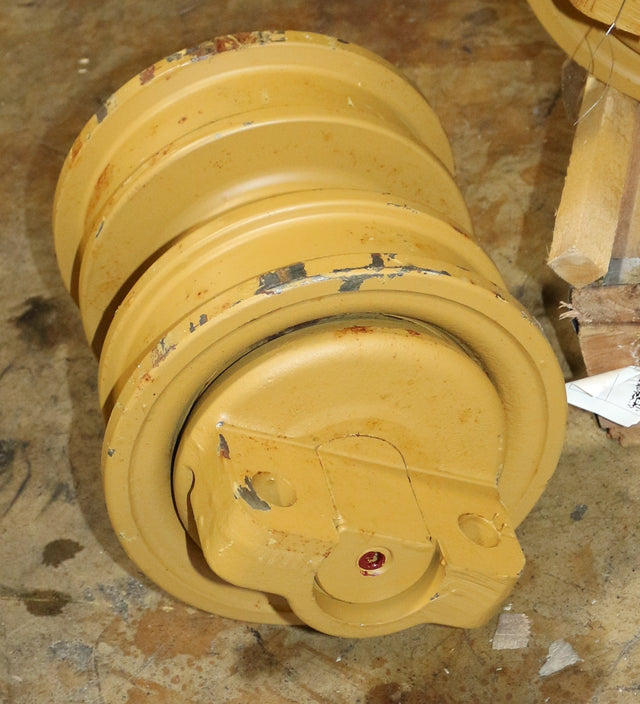 BERCO ­-­ CR5366 ­-­ ROLLER - D6 - TRACTOR - DOUBLE FLANGE - KTSU