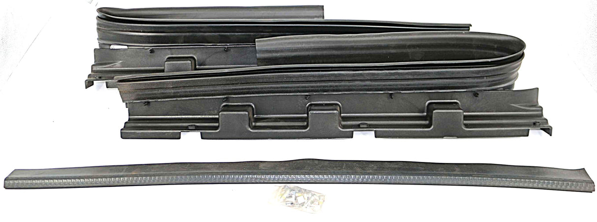 PACCAR ­-­ R1614001 ­-­ SHIELD PACK