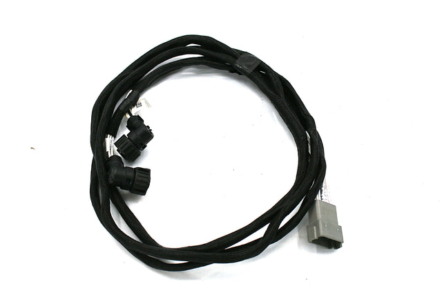 JLG ­-­ 1001165594 ­-­ HARNESS TAIL LIGHTS