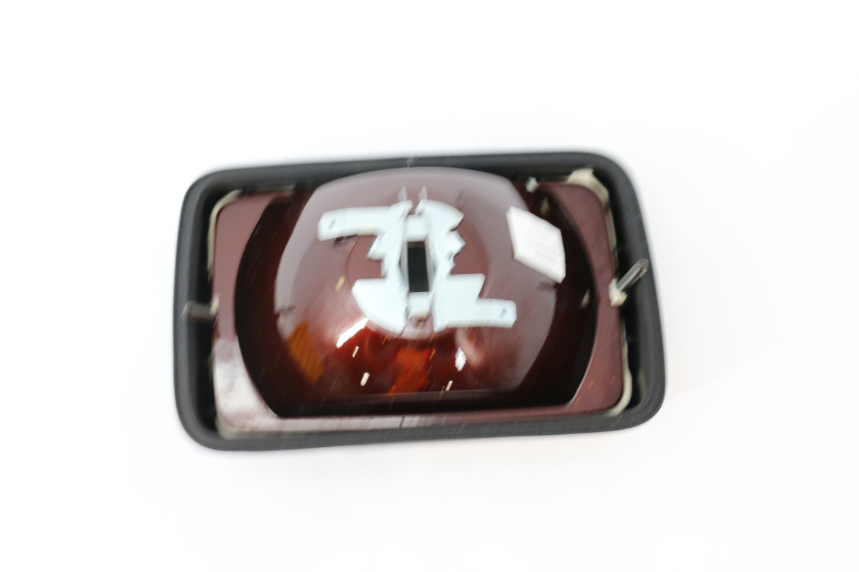 JCB ­-­ 700|20200 ­-­ LIGHT