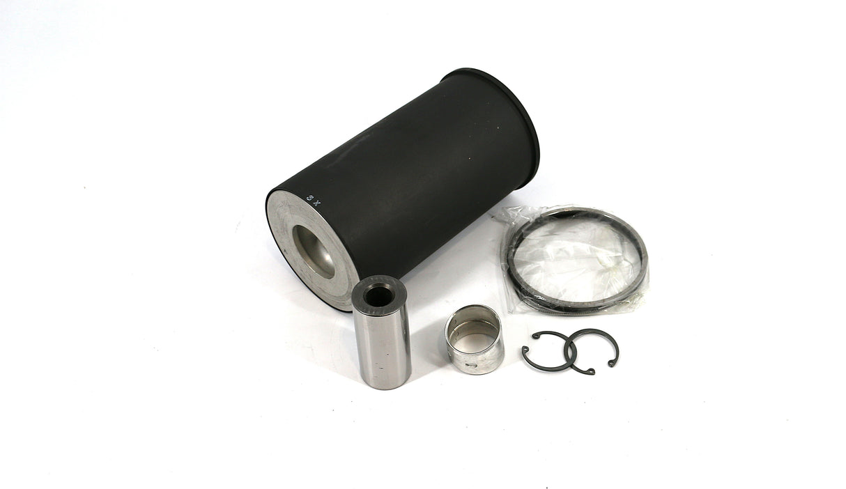 JCB ­-­ 02/800999 ­-­ KIT -PISTON/LINER