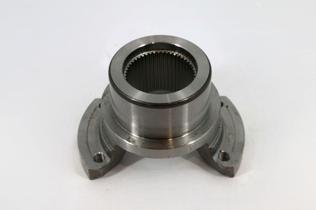 JCB ­-­ 333/C4641 ­-­ FLANGE - OUTPUT