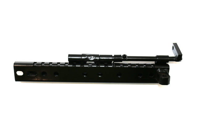 JCB ­-­ 246/43700 ­-­ LOCK RESTRAINT RH